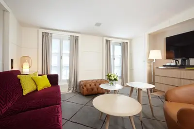 Coin salon dans l'établissement Hotel Opéra Richepanse