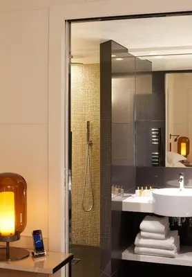 Salle de bains dans l'établissement Hotel Opéra Richepanse