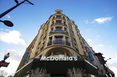 Certificat, récompense, panneau ou autre document affiché dans l'établissement Hipotel Paris Printania Maraichers
