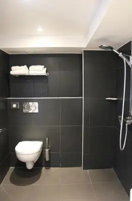 Salle de bains dans l'établissement Best Western Hotel Opéra Drouot
