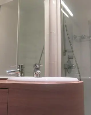 Salle de bains dans l'établissement Mini Loft Daval
