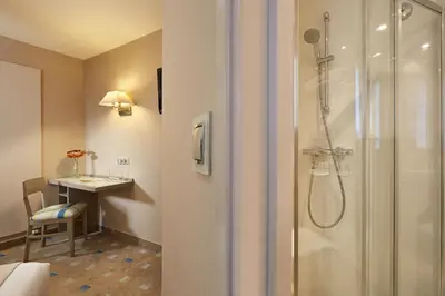 Salle de bains dans l'établissement Alizé Grenelle Tour Eiffel