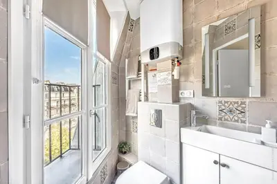 Salle de bains dans l'établissement Studio Mac Mahon - Champs Elysees by B'Your Home