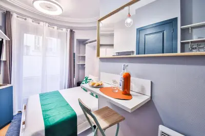Cuisine ou kitchenette dans l'établissement WS Grands Boulevards - Opera