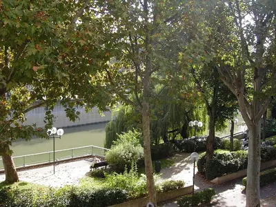 Jardin de l'établissement Hotel De La Jatte