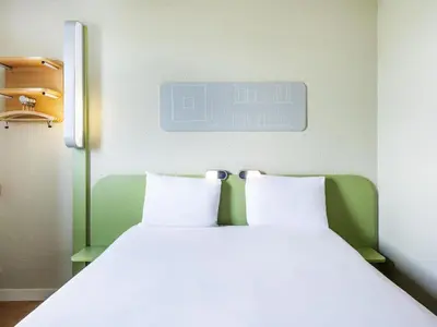 Un ou plusieurs lits dans un hébergement de l'établissement ibis budget Paris Porte de Bercy