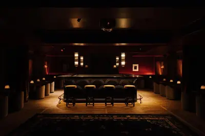 Coin salon dans l'établissement Hotel Rochechouart, Orso Hotels, a Member of Design Hotels