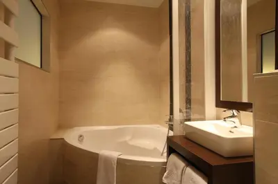 Salle de bains dans l'établissement Hotel Choiseul Opera