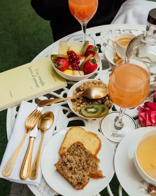 Nourriture dans l'hôtel ou à proximité
