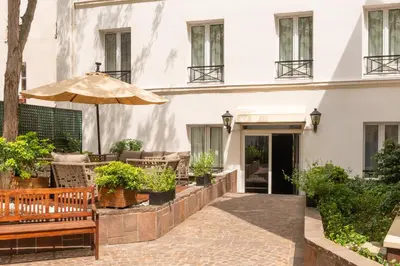 Jardin de l'établissement Le Patio Bastille