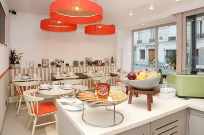 Nourriture dans l'hôtel ou à proximité