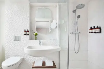 Salle de bains dans l'établissement NH Paris Gare de l'Est