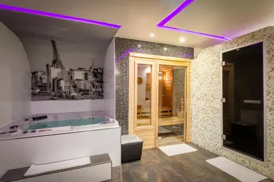 Salle de bains dans l'établissement L'Empire Paris - Louvre