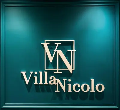 Certificat, récompense, panneau ou autre document affiché dans l'établissement Hotel Villa Nicolo - Tour Eiffel