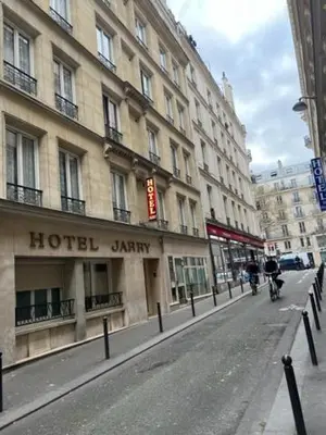 Quartier de l'hôtel ou autre quartier proche