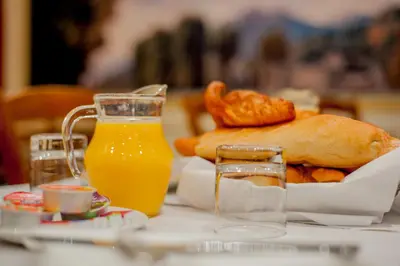 Nourriture dans l'hôtel ou à proximité