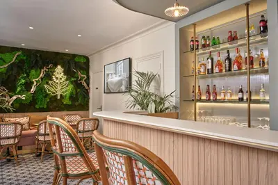 Boissons dans l'établissement Posy Hotel by Happyculture