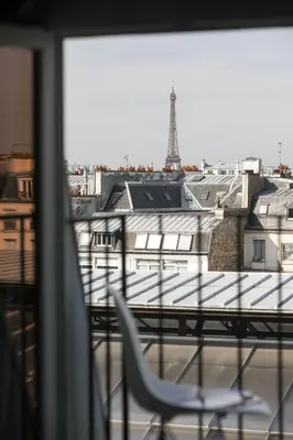 Balcon ou terrasse dans l'établissement Hotel Cervantes by Happyculture