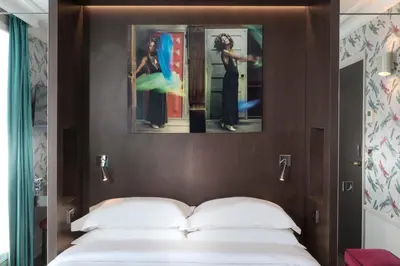 Un ou plusieurs lits dans un hébergement de l'établissement Vendôme Opera Hotel