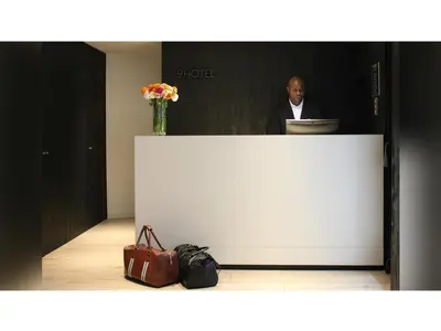 Hall ou réception de l'établissement 9Hotel Opera