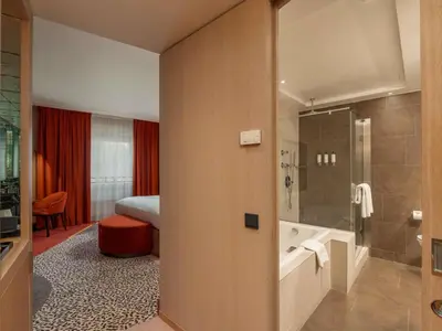 Salle de bains dans l'établissement Nest Hotel Paris la Défense - MGallery Collection