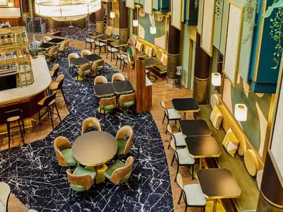 Restaurant ou autre lieu de restauration dans l'établissement Nest Hotel Paris la Défense - MGallery Collection