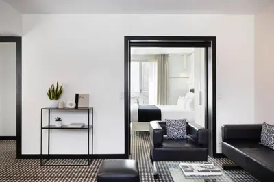 Coin salon dans l'établissement Hôtel Félicien & Spa
