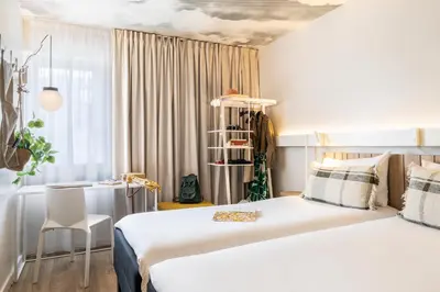 Un ou plusieurs lits dans un hébergement de l'établissement ibis Maine Montparnasse
