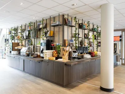 Nourriture dans l'hôtel ou à proximité
