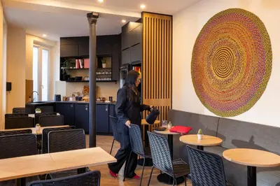 Coin salon dans l'établissement Hôtel Korner Etoile