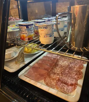 Nourriture dans l'hôtel ou à proximité
