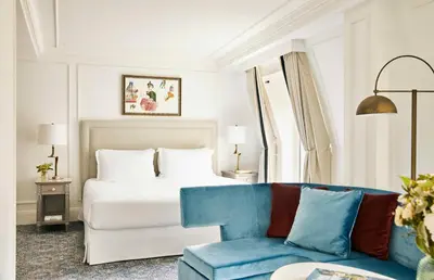 Un ou plusieurs lits dans un hébergement de l'établissement Hôtel du Louvre, in The Unbound Collection by Hyatt