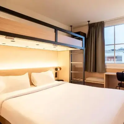 Kyriad ECO - Suresnes - La Defense