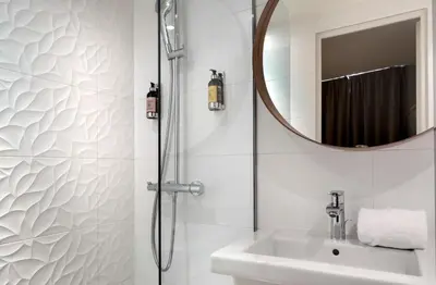 Salle de bains dans l'établissement Chouette Hotel