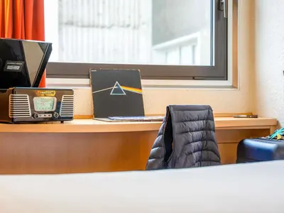 Un ou plusieurs lits dans un hébergement de l'établissement ibis Paris 17 Clichy-Batignolles