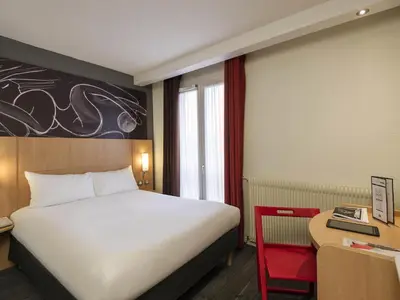 Un ou plusieurs lits dans un hébergement de l'établissement ibis Paris Vaugirard Porte de Versailles