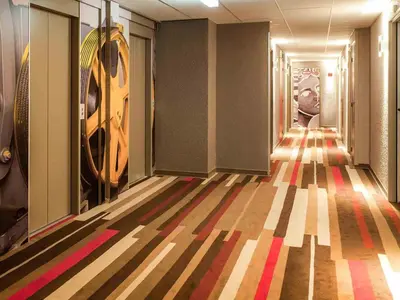 Plan de l'établissement ibis Paris La Defense Courbevoie
