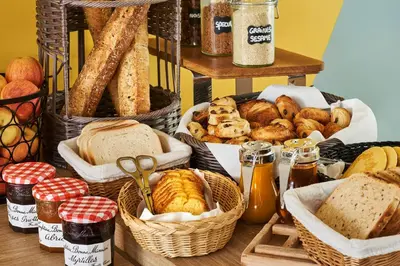 Nourriture dans l'hôtel ou à proximité