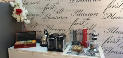 Plateau bouilloire dans l'établissement à 10 mn à pied de Montmartre