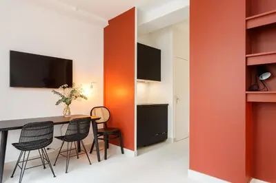 Télévision ou salle de divertissement dans l'établissement Habitat Parisien - 1BR-1BA for 4 - Marais Bastille
