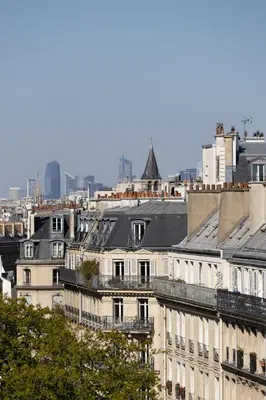 Vue générale sur Paris ou vue de la ville depuis l'hôtel