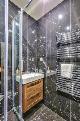 Salle de bains dans l'établissement 94 - Urban French Kiss Montorgueil