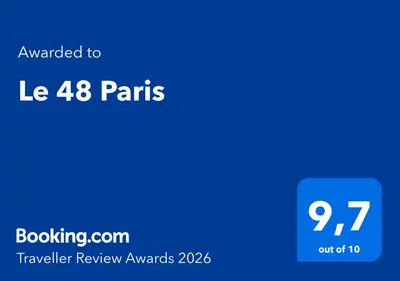 Certificat, récompense, panneau ou autre document affiché dans l'établissement Le 48 Paris
