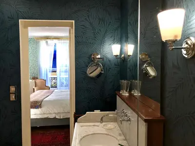 Salle de bains dans l'établissement Le 48 Paris
