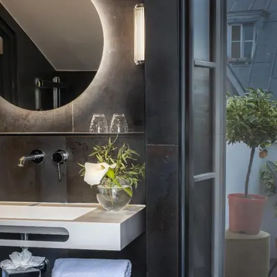 Salle de bains dans l'établissement Hotel Cambon