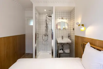 Salle de bains dans l'établissement Escapade Familiale à Grenelle