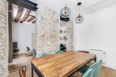 Coin salon dans l'établissement Pick A Flat's Apartment in Le Marais - Rue Saint Apoline