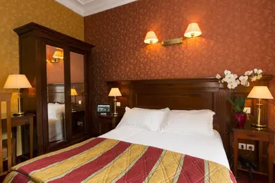 Un ou plusieurs lits dans un hébergement de l'établissement Hotel Viator - Gare de Lyon