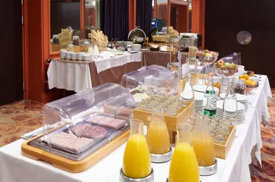 Nourriture dans l'hôtel ou à proximité
