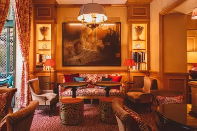 Coin salon dans l'établissement Hôtel de l'Abbaye